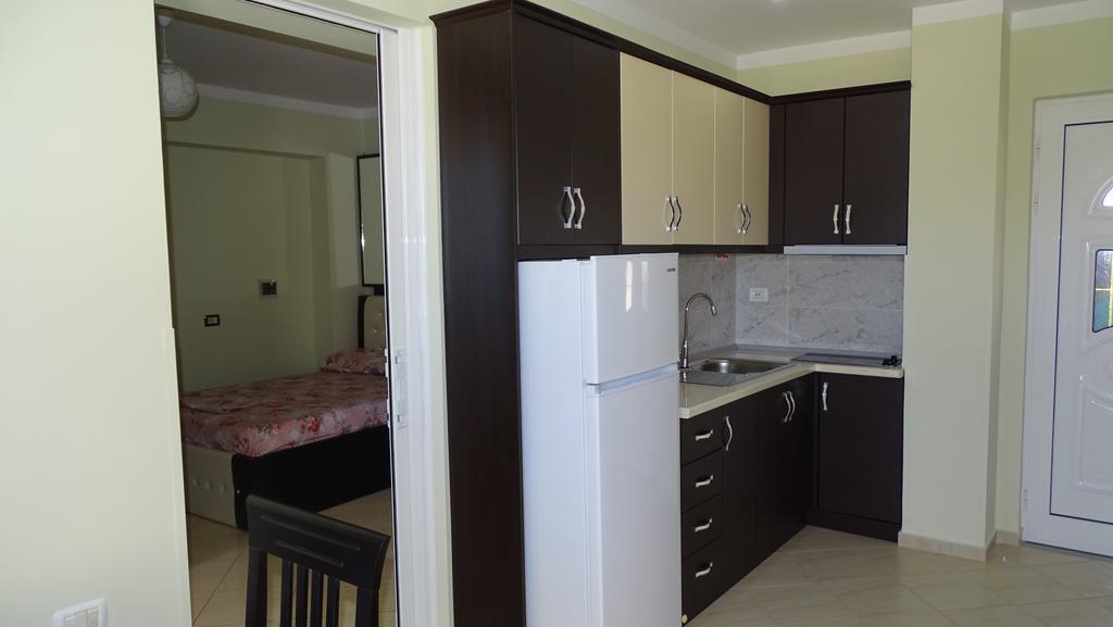Modern Sea View Apartment Ksamil Kültér fotó